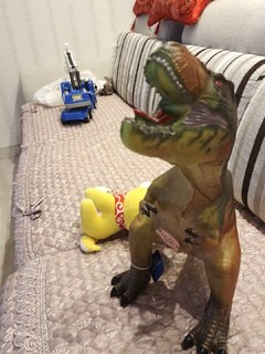 大号恐龙玩具