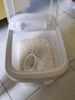 米桶