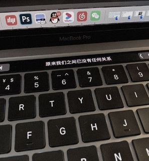 macbookpro深空灰 赞捏