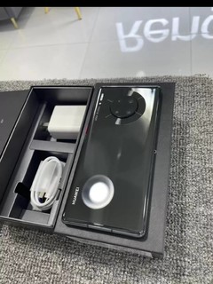 华为Mate30pro 值得入手吗