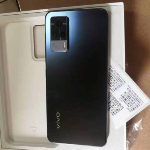 vivos9e8gb256gb5g3200万超清前置后置6400万超清影像系统