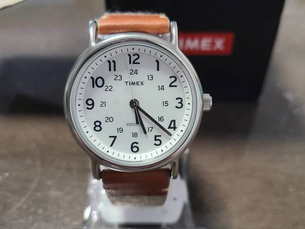 3.85元买的天美时女表