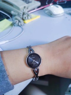既是腕表又是美饰西铁城光动能手链式手表
