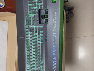 RAZER黑寡妇蜘蛛标准版机械键盘