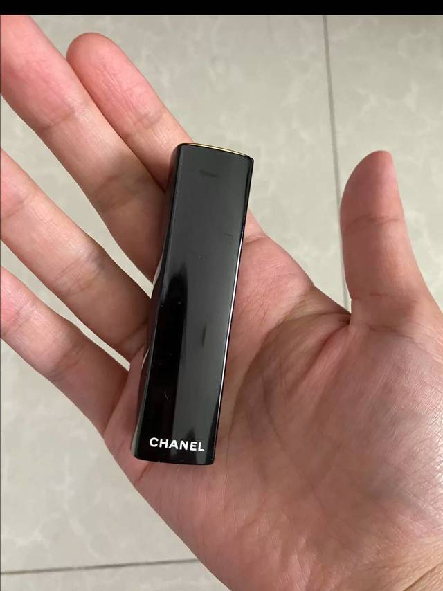 ​美翻天的香奈儿58号口红