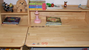 新奇好物 篇三十五：斯芬达勤学者学习桌 给孩子一块自己的快乐小空间