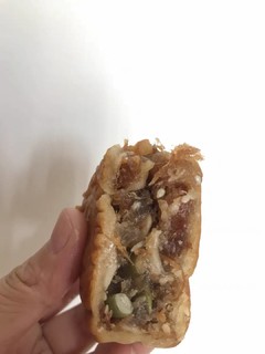 一个超大的月饼