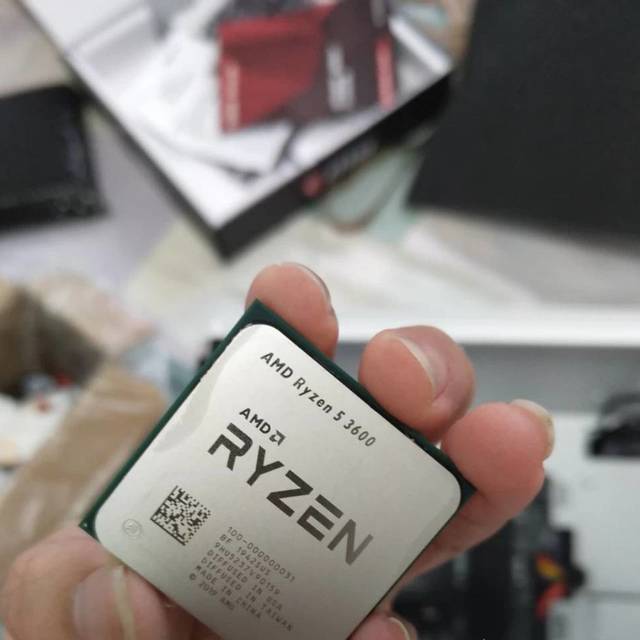 AMD元年 拖拉机翻身cpu  3600