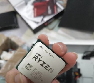 AMD元年 拖拉机翻身cpu  3600