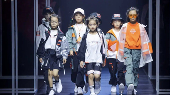 361°儿童亮相中国国际时装周：潮起东方，正少年