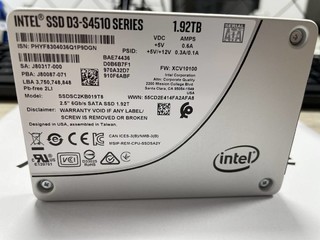 Intel S4610 SATA固态硬盘