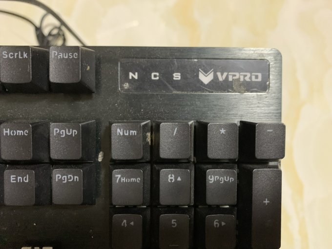 雷柏v500pro黑轴键盘