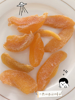 吃一块就爱上的谜之生物🍑黄桃干😍