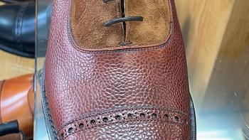 Cheaney 的balmoral boots