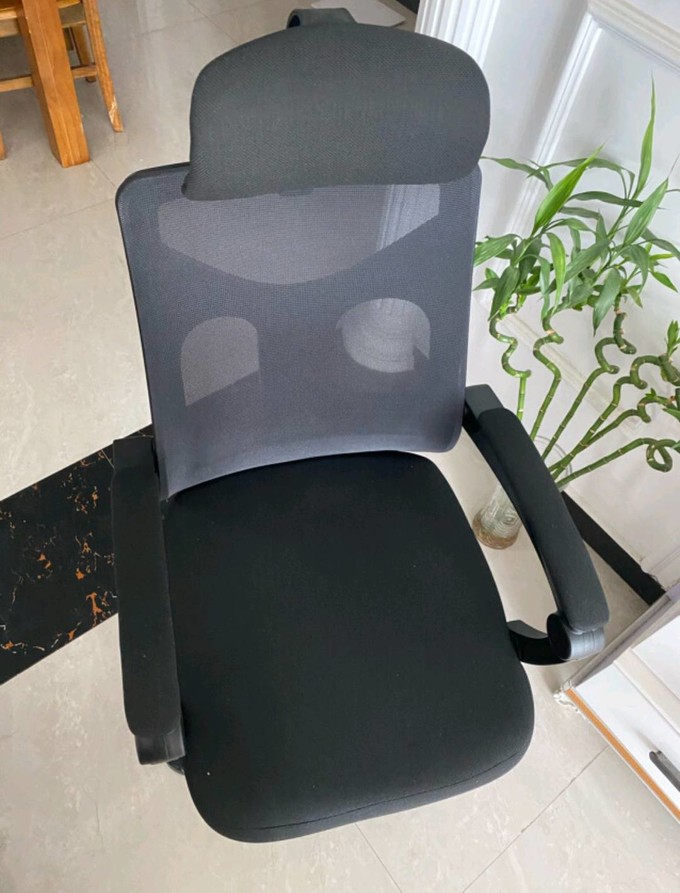 黑白调电脑椅