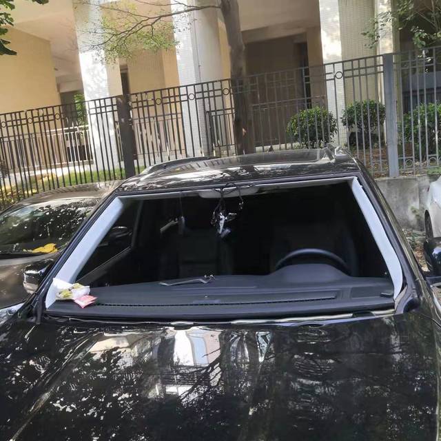 一次6千的手贱行为：自己碎车挡风玻璃。保险速赔，体验福耀玻璃1小时上门换玻璃，给国货点赞