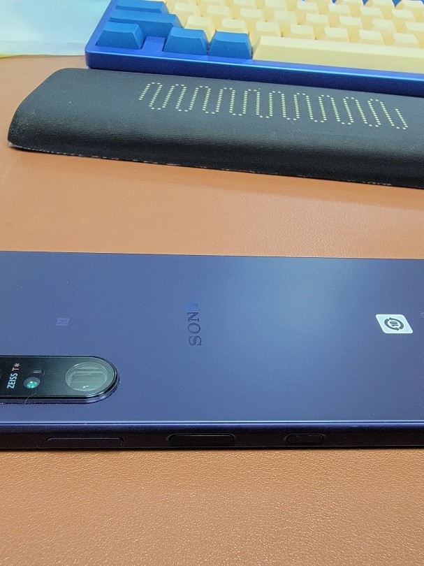 索尼手机xperia(索尼手机XperiaPROI)