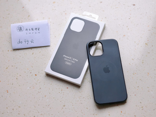 最适合iPhone的还是官方保护壳