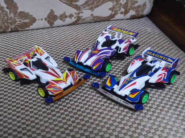 auldey奥迪双钻四驱车zt101102追风虎