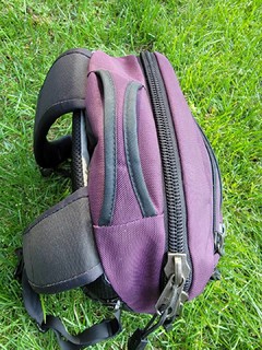 终极通勤背包 TOM BIHN S22