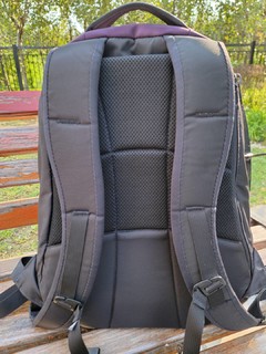 终极通勤背包 TOM BIHN S22