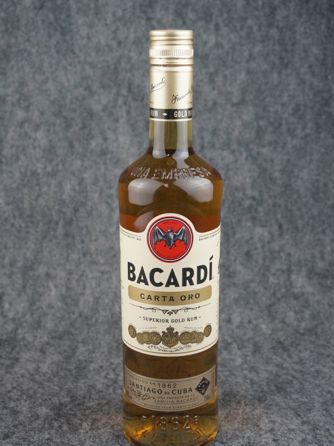 百加得金朗姆,为自由干杯