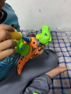 恐龙DIY拼装拆装益智玩具儿童礼物