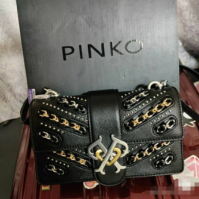 五百多入手的天猫国际pinko风琴包