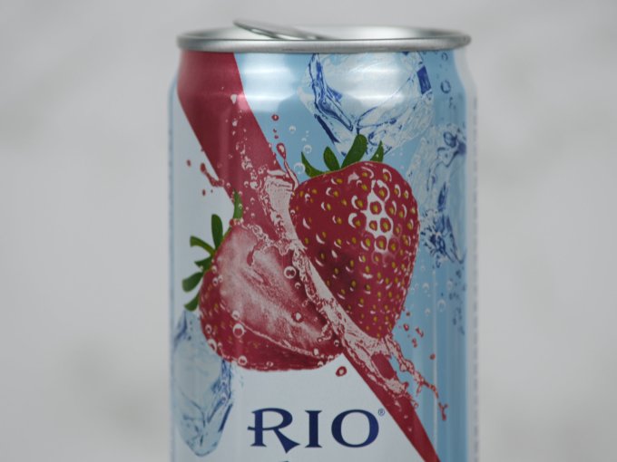锐澳起泡酒怎么样 误入rio丛林 草莓伏特加来一杯_什么值得买