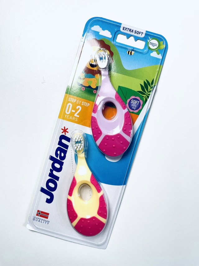 让宝宝学会刷牙吧-Jordan婴幼儿牙刷