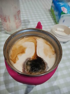 一杯咖啡的钱买一个咖啡杯