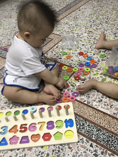 婴幼儿童早教益智玩具