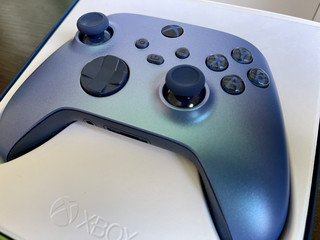 Xbox 2021款手柄及新配色极光蓝