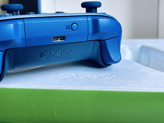 Xbox 2021款手柄及新配色极光蓝