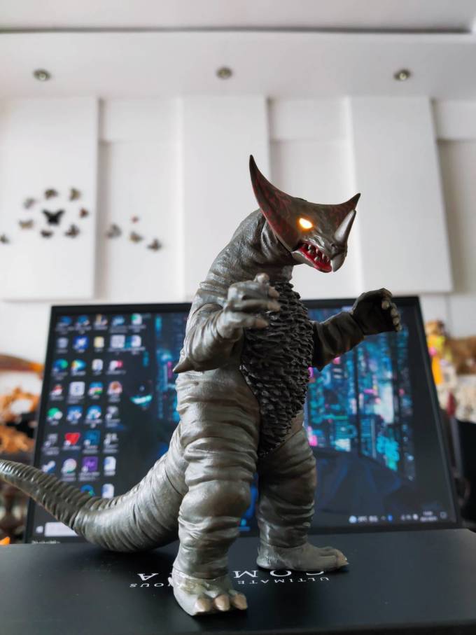 万代日韩动漫周边怎么样 怪兽之经典——哥莫拉_什么值得买