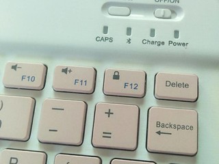 好用的平板电脑蓝牙键盘开箱