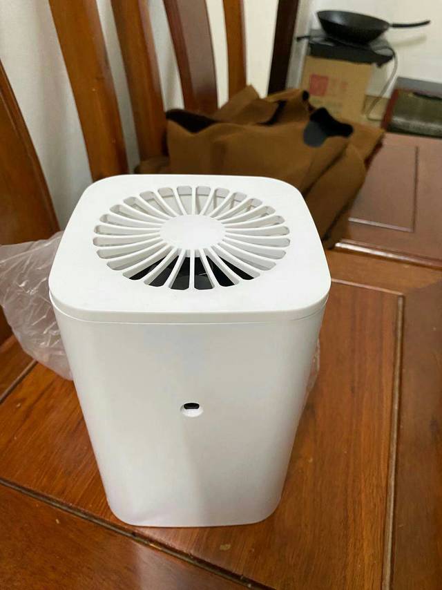 好用的迷你加湿器开箱