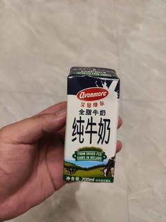 好喝的纯牛奶之不输光明优倍