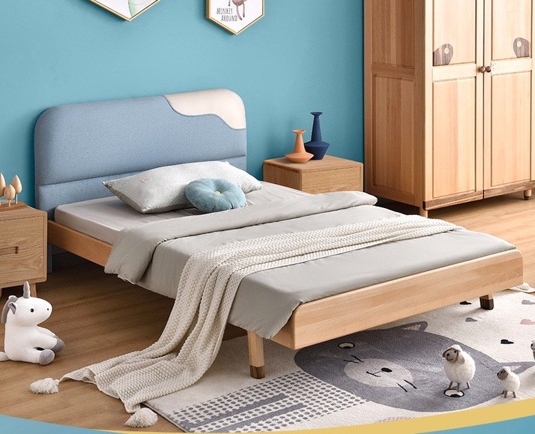 顾家儿童实木软包床，全榉木实材+环保科技布软包，让宝贝从小睡到大~