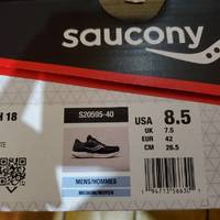 索康尼saucony尼胜利18