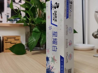 黑人星耀白—雪绒花精华牙膏