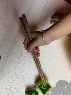 你们家的小孩喜欢用怎样的儿童筷子呢？