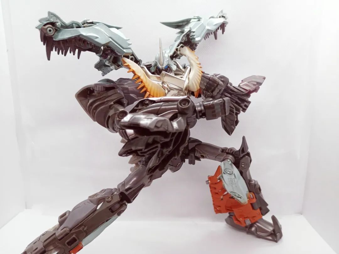 【评玩具】子小天:蟹子测评《变形金刚 变4ad20钢索,瘦身成高富帅后的