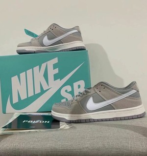 冷门色的Nike SB dunk北极狐