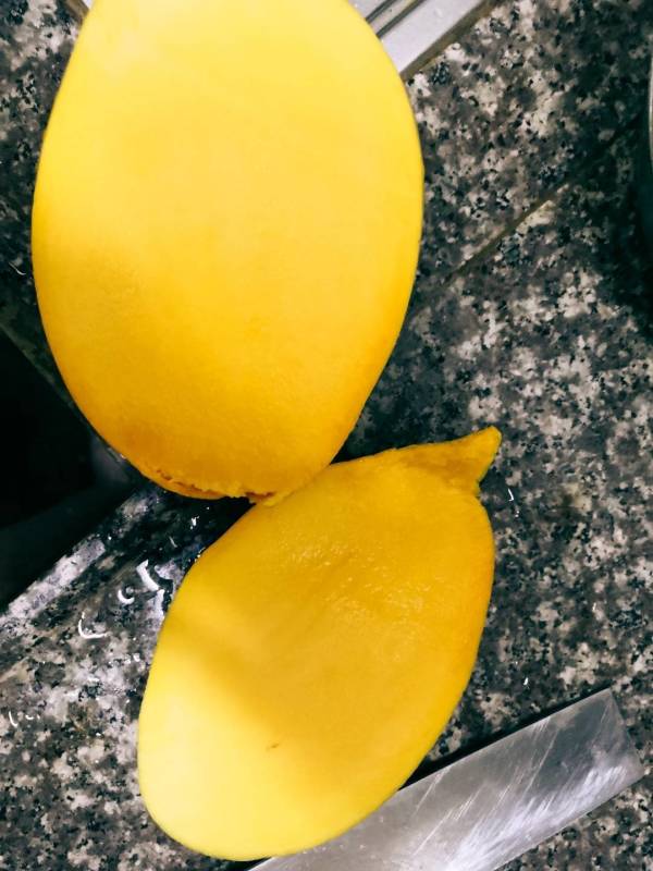 攀枝花黄皮凯特芒果 2kg装 新鲜水果
