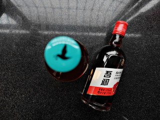 大厂出品，必属精品，五粮液果酒