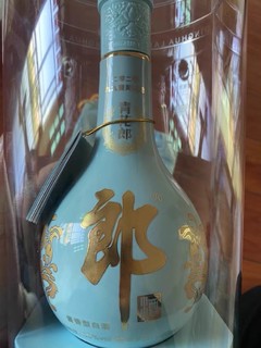 为什么青花郎的“蓝”，如此特别!郎酒首款