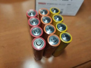 京东京造 碱性彩虹电池
