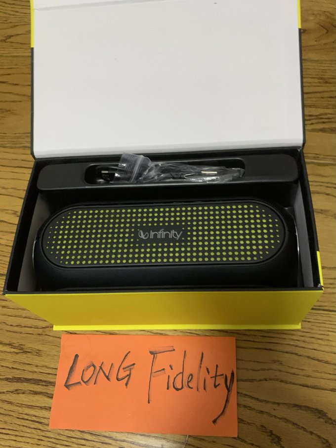 燕飞利仕蓝牙音箱