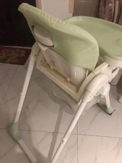爱音婴儿餐椅
